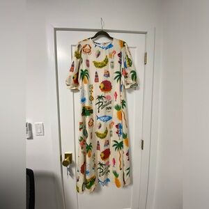 Maxi dress with bubble sleeves